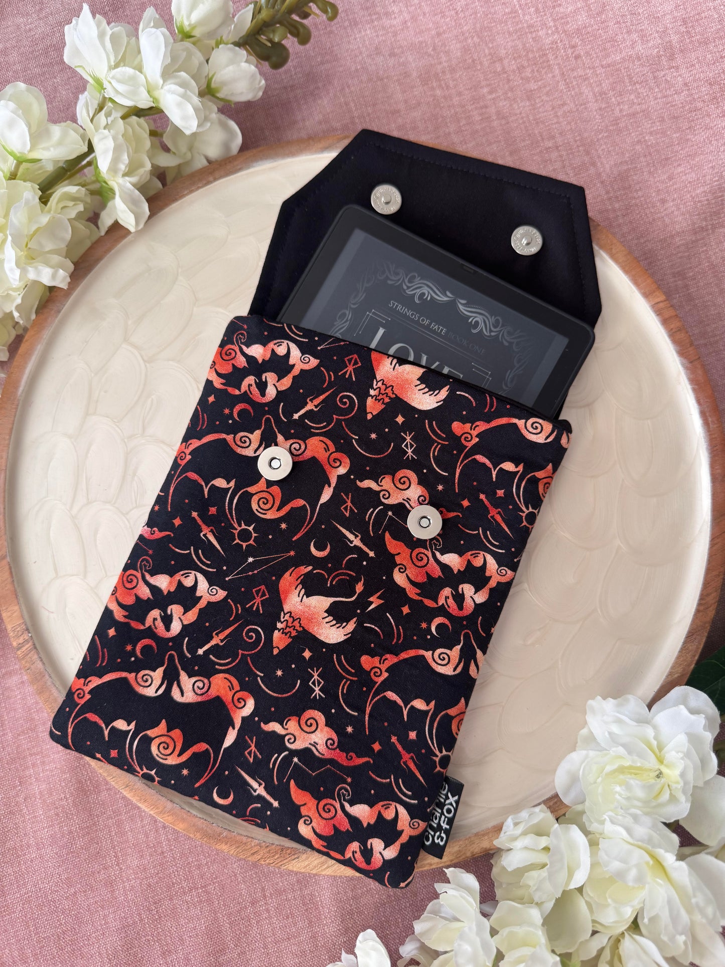 Iron Flame padded e-reader sleeve